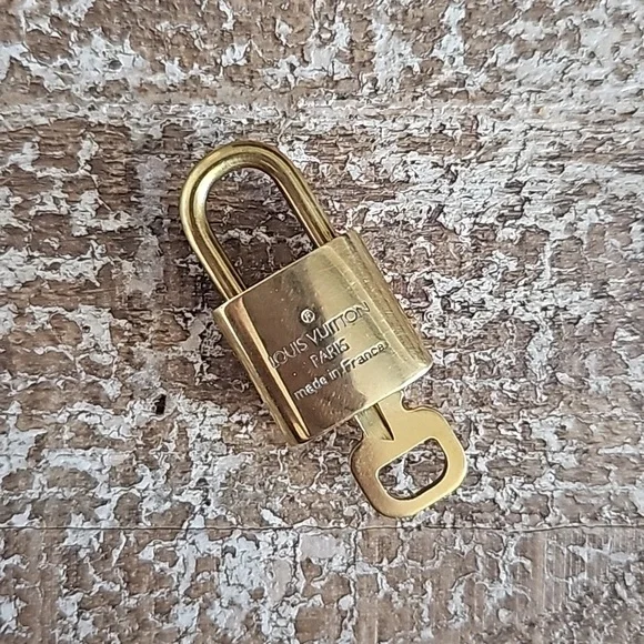 Louis Vuitton Lock and Key 308